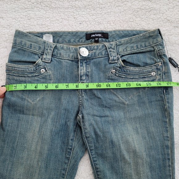 Daisy Fuentes Petites Jeans - Picture 9 of 13